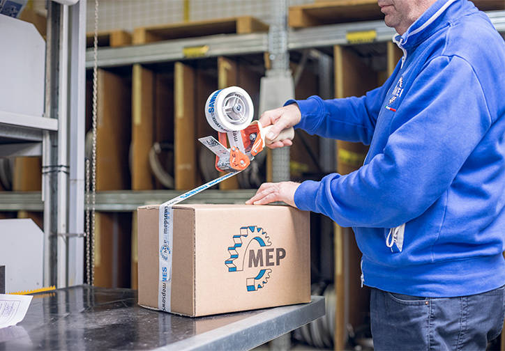 KIT d’entretien scies et systèmes de coupe des métaux | © MEP S.p.A. - Scies à ruban et à disque pour la coupe des métaux